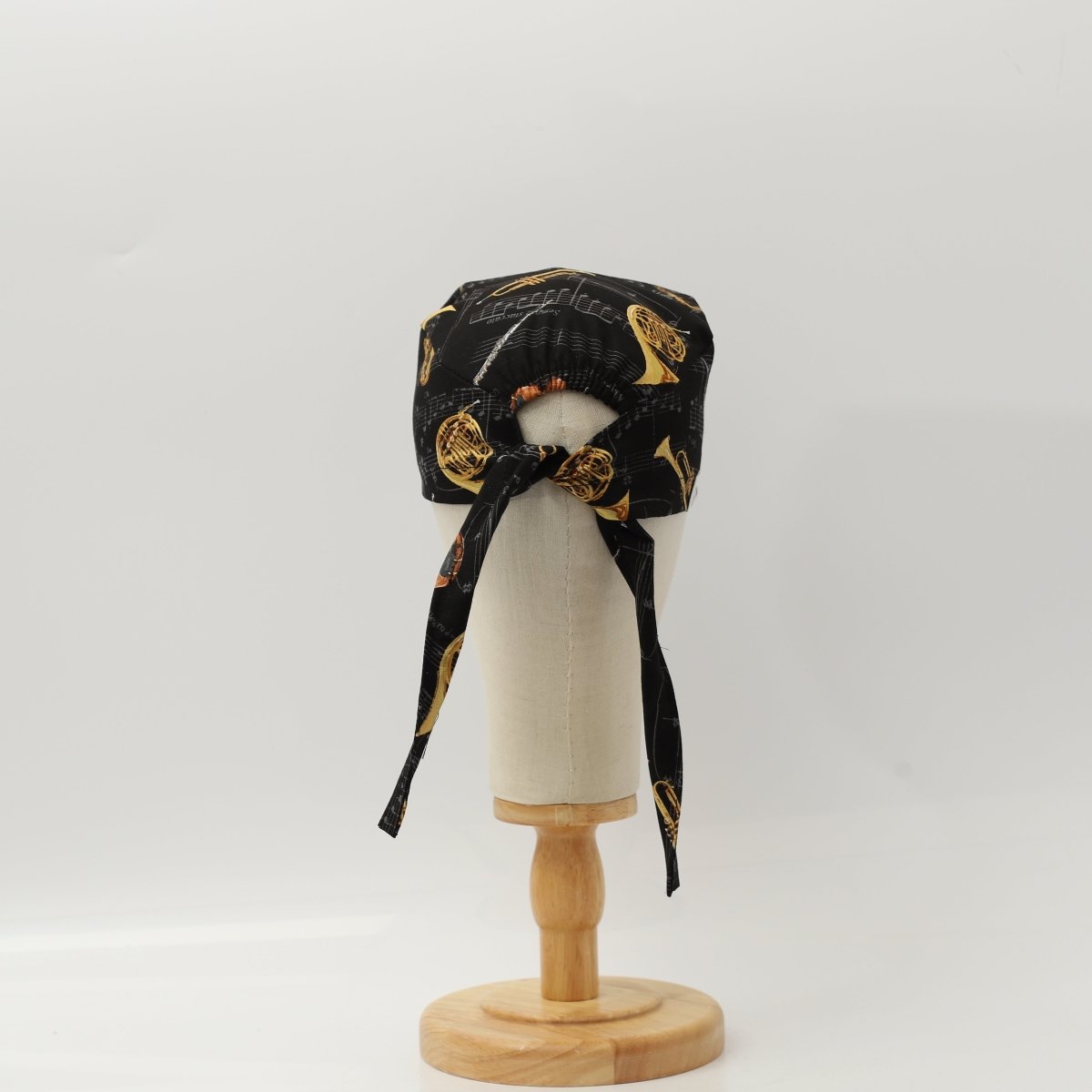 Gorro quirúrgico para instrumentos musicales