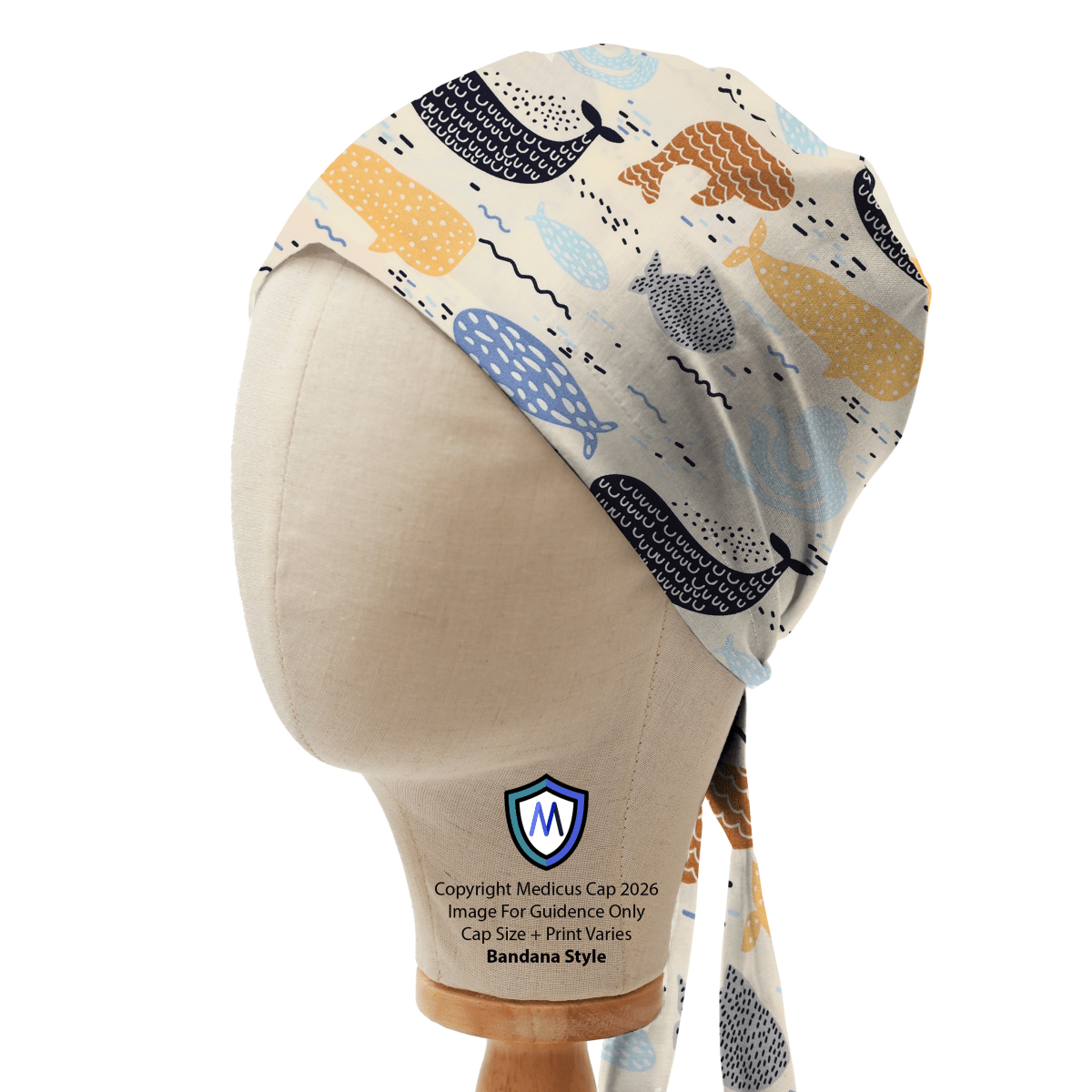 Faros y barcos náuticos en gorras de quirófano de la Marina