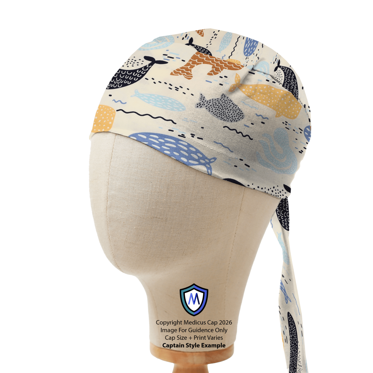 Faros y barcos náuticos en gorras de quirófano de la Marina