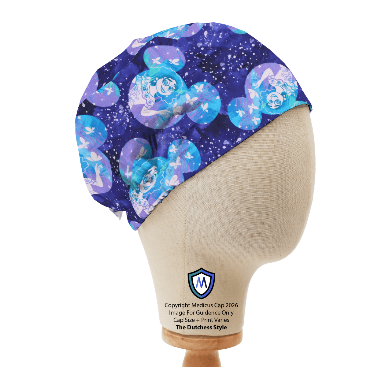 Gorro quirúrgico de princesa Disney Blancanieves sobre fondo rosa