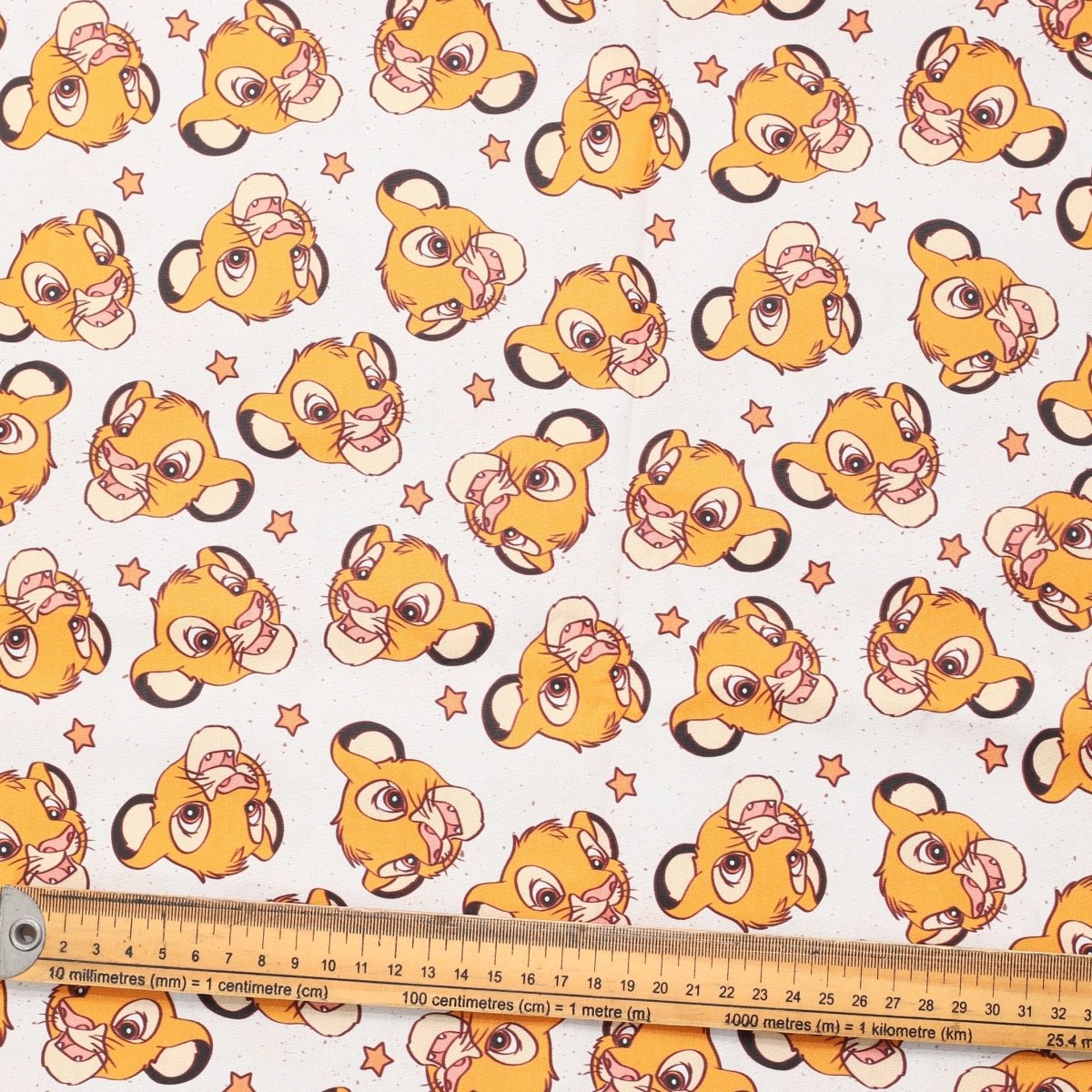 Gorra de exfoliación del Rey León Timone y Pumba