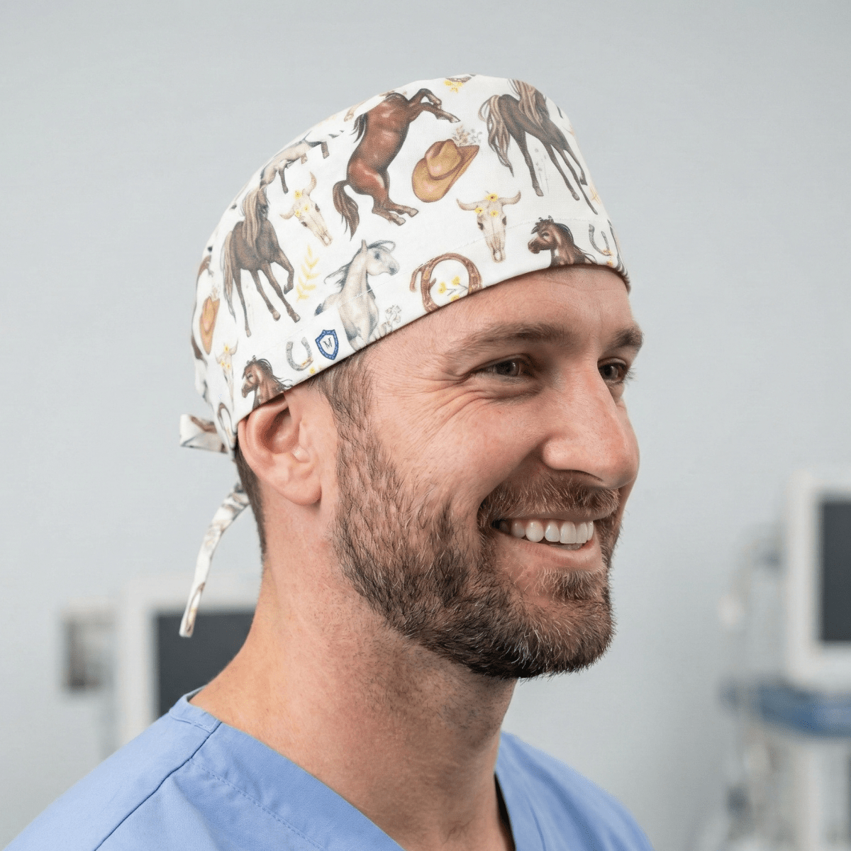 Gorro quirúrgico Horses Run Wild con accesorios