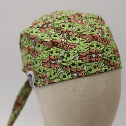 Gorro quirúrgico con diseño de Baby Yoda de Star Wars