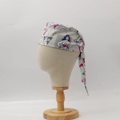 Gorro quirúrgico de fuerza y ​​poder de la Mujer Maravilla de DC Comic