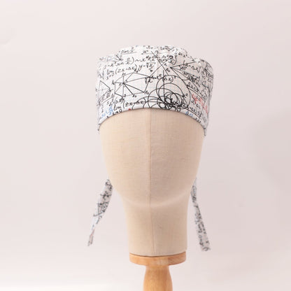 Gorro quirúrgico con pizarra de matemáticas