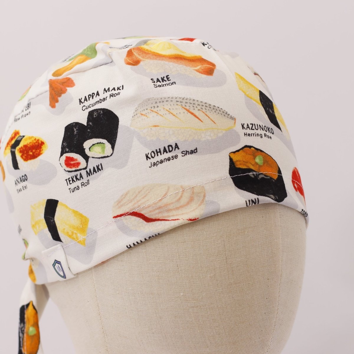 Gorro quirúrgico con menú de comida y sushi