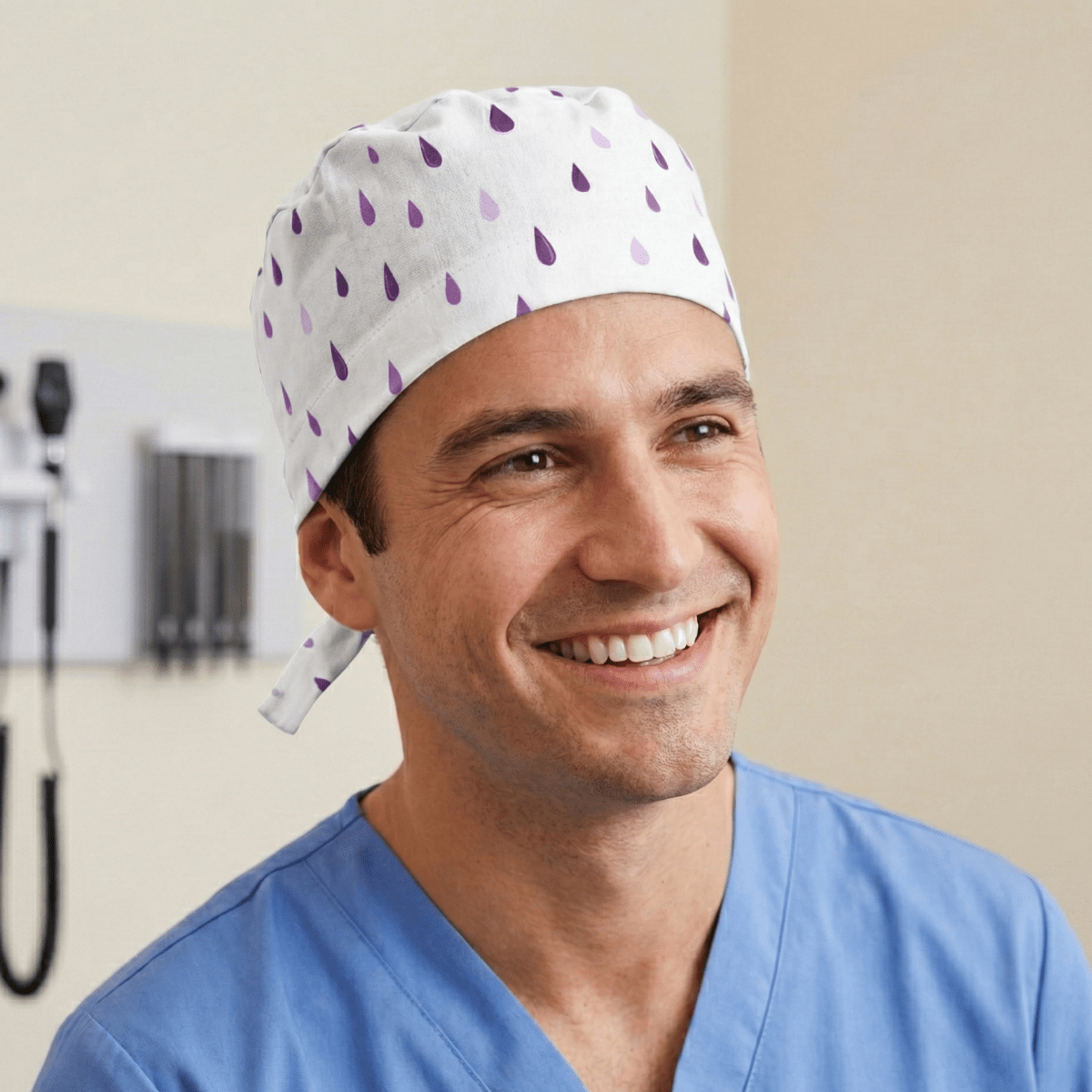 Gorro quirúrgico con gotas de lluvia moradas