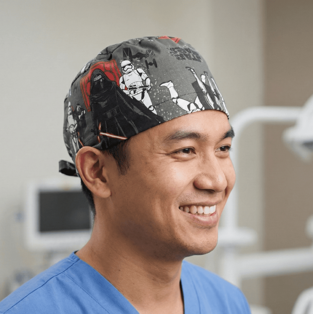 Star Wars grey and red character print scrub cap with black tie-back straps