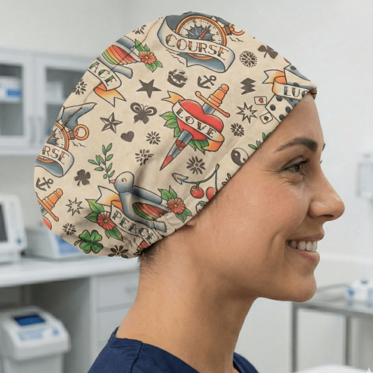Tatuajes n.° 2 Gorro quirúrgico con suerte y amor